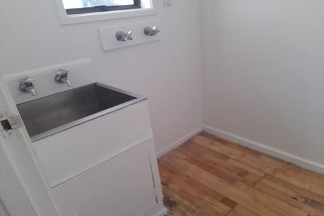 Photo of property in 21 Arodella Crescent, Ranui, Auckland, 0612