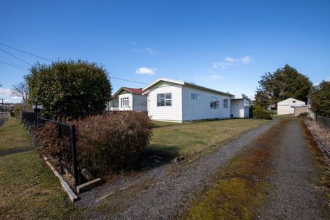 Photo of property in 50 Pitt Street, Raetihi, 4632