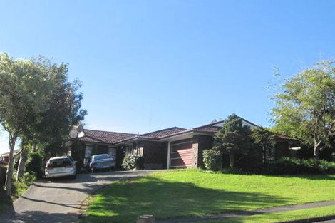 Photo of property in 63 Dalwhinnie Parade, Highland Park, Auckland, 2010