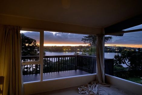 Photo of property in 278 Hurstmere Road, Takapuna, Auckland, 0622