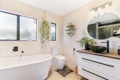 Photo of property in 651 Hamurana Road, Hamurana, Rotorua, 3097