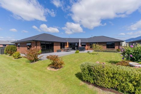 Photo of property in 129 Dusky Street, Te Anau, 9600