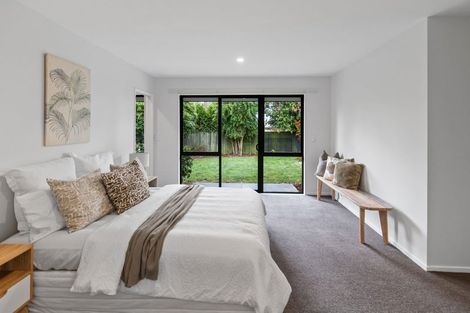 Photo of property in 15 Harrys Way, Redwood, Christchurch, 8051