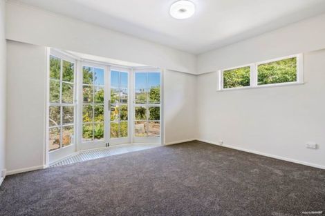 Photo of property in 5 Tiber Road, Forrest Hill, Auckland, 0620