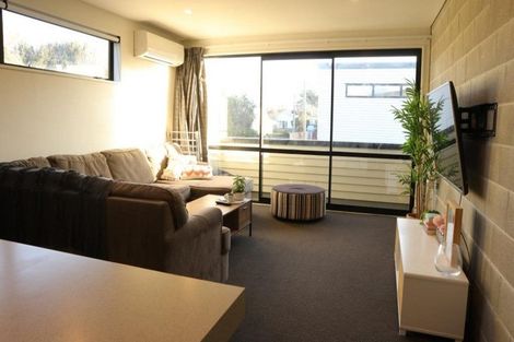 Photo of property in 9b Tonks Street, North New Brighton, Christchurch, 8083