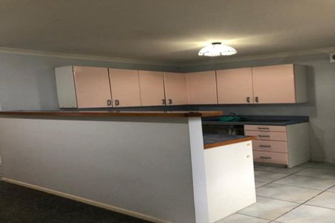 Photo of property in 4/138 Lynwood Road, New Lynn, Auckland, 0600