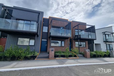 Photo of property in 32/1 Scott Road, Hobsonville, Auckland, 0616