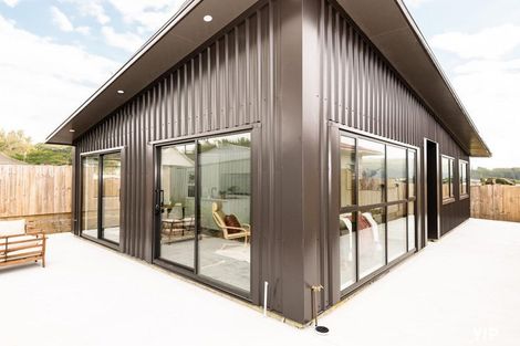 Photo of property in 90a Warspite Avenue, Cannons Creek, Porirua, 5024