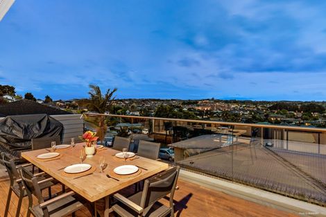 Photo of property in 14 Valley Heights Lane, Pukekohe, 2120