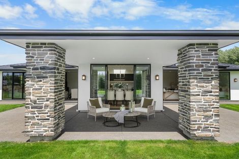 Photo of property in 21 Classiebawn Lane, Prebbleton, 7676