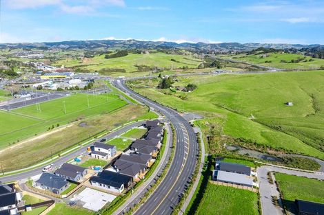 Photo of property in 11 Puhinui Avenue, Warkworth, 0985