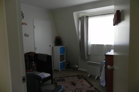 Photo of property in 70a Churton Drive, Churton Park, Wellington, 6037