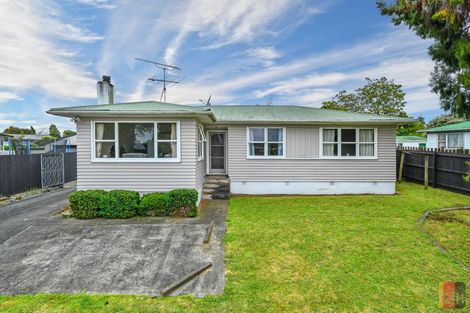 Photo of property in 12 Goodwin Drive, Rosehill, Papakura, 2113