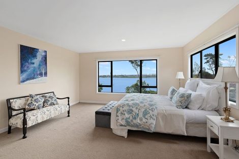 Photo of property in 7 Chatham Avenue, Paremoremo, Auckland, 0632