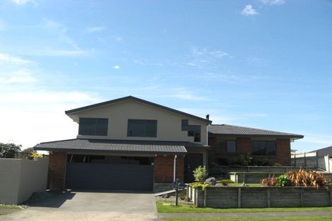 Photo of property in 6 Maple Crescent, Whalers Gate, New Plymouth, 4310