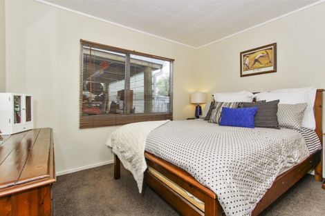 Photo of property in 2/46 Brandon Road, Glen Eden, Auckland, 0602