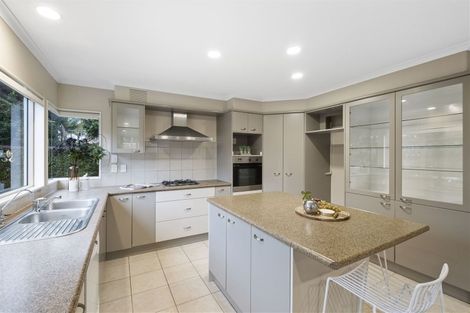 Photo of property in 17 Carousel Crescent, East Tamaki Heights, Auckland, 2016