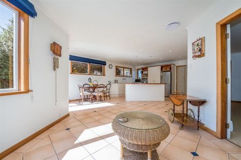 Photo of property in 217 Riverside Drive, Waterloo, Lower Hutt, 5011