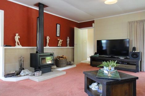 Photo of property in 931 State Highway 1, Oakleigh, Whangarei, 0171