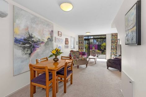 Photo of property in 30a Peacock Street, Christchurch Central, Christchurch, 8013