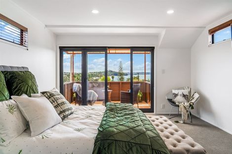 Photo of property in 118 Stanmore Bay Road, Stanmore Bay, Whangaparaoa, 0932