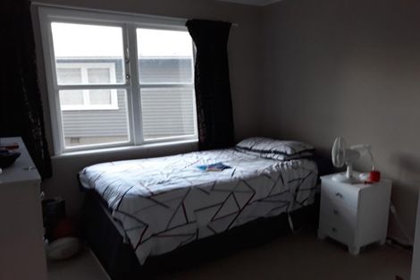 Photo of property in 38 Catlins Crescent, Milson, Palmerston North, 4414