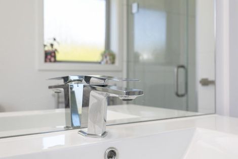 Photo of property in 54 Dalmore Way, Acacia Bay, Taupo, 3385