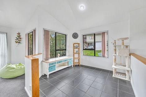 Photo of property in 364a Glenfield Road, Glenfield, Auckland, 0629