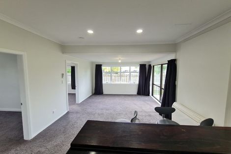 Photo of property in 56 Brooklyn Road, Carterton, 5713