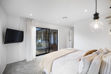 Photo of property in 35 Headley Drive, Lower Shotover, Queenstown, 9304