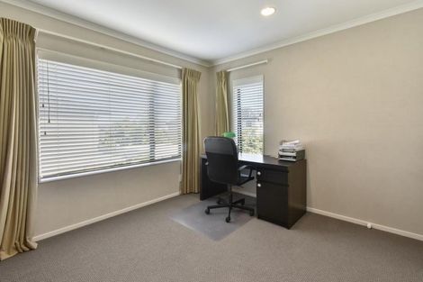 Photo of property in 15 Wawatai Drive, Karaka, Papakura, 2113