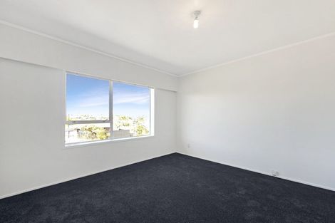Photo of property in 1/79 Prince Regent Drive, Half Moon Bay, Auckland, 2012