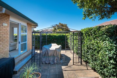 Photo of property in 15 Ferntree Terrace, West Harbour, Auckland, 0618