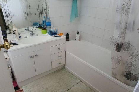 Photo of property in 2 Golf Avenue, Otahuhu, Auckland, 1062