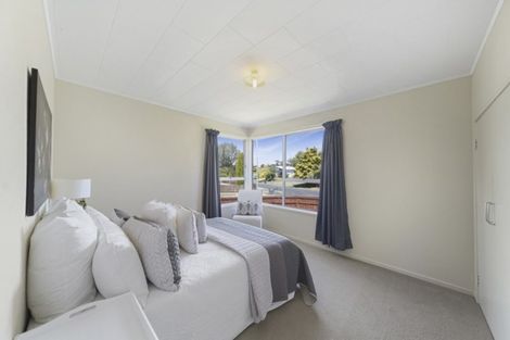 Photo of property in 4 Robert Allan Way, Pakuranga Heights, Auckland, 2010