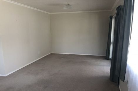 Photo of property in 1/6 Hoyle Place, New Plymouth, 4310
