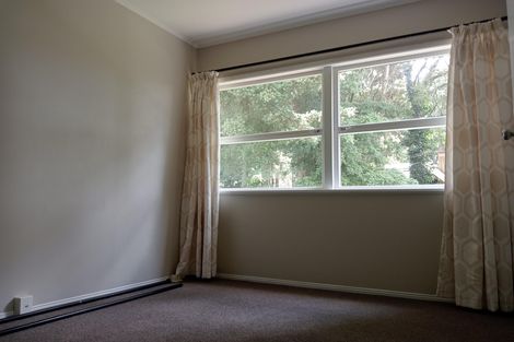 Photo of property in 57 Lawrence Crescent, Hillpark, Auckland, 2102