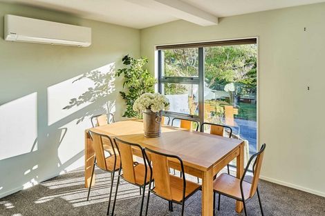 Photo of property in 10 Pukerua Beach Road, Pukerua Bay, 5026