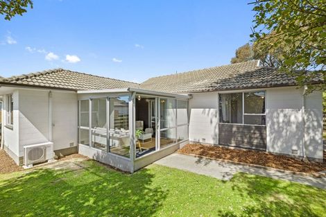 Photo of property in 47 Oakley Crescent, Hornby, Christchurch, 8042