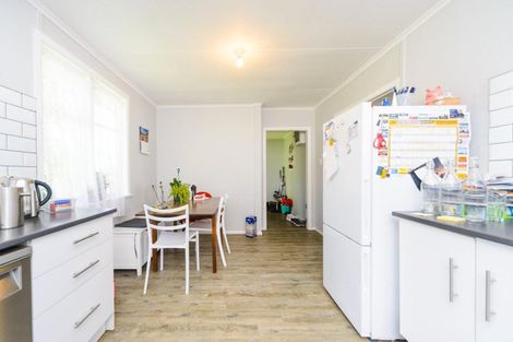 Photo of property in 10 Lewis Place, Highbury, Palmerston North, 4412