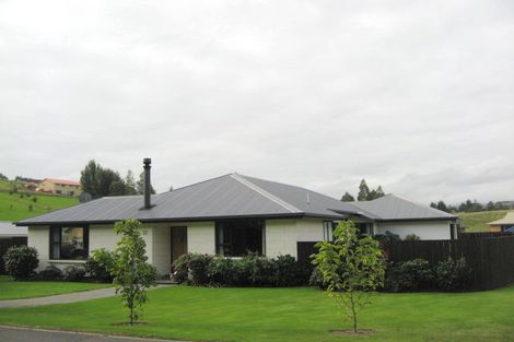 Photo of property in 21 Woodland Avenue, Mosgiel, 9024