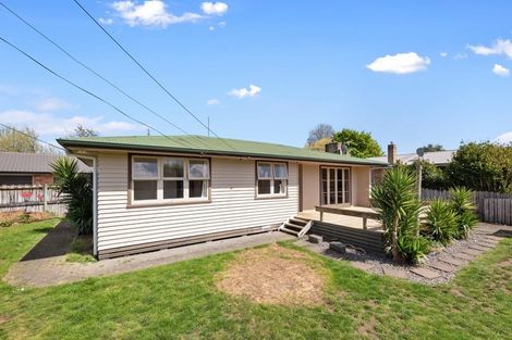 Photo of property in 16 Dermont Street, Bader, Hamilton, 3206