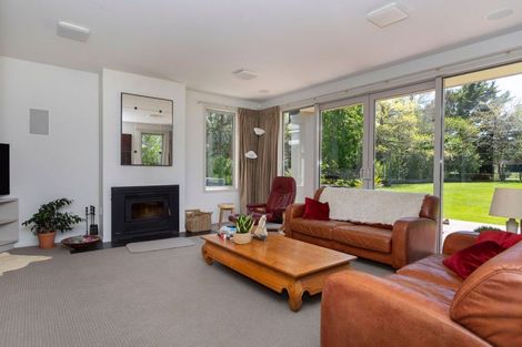 Photo of property in 239 Adelaide Road, Dannevirke, 4930