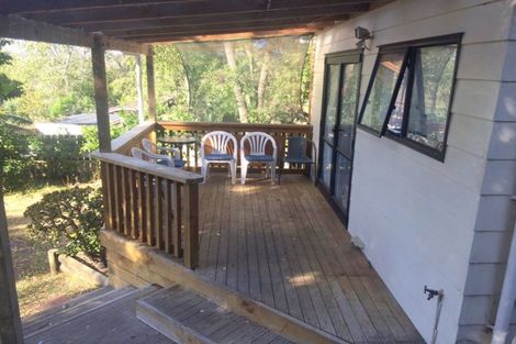 Photo of property in 133 Matipo Road, Te Atatu Peninsula, Auckland, 0610