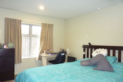 Photo of property in 4 Linden Grove Avenue, Hillmorton, Christchurch, 8024