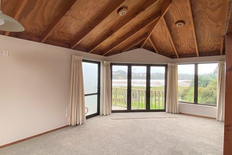 Photo of property in 758 Te Atatu Road, Te Atatu Peninsula, Auckland, 0610