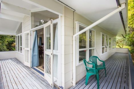 Photo of property in 100 Manganese Point Road, Tamaterau, Whangarei, 0174