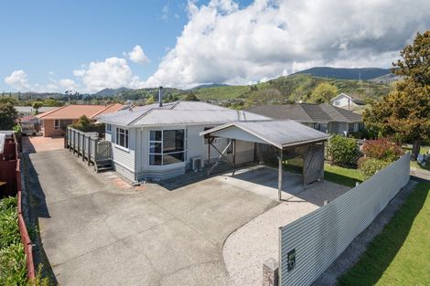Photo of property in 5 Manson Avenue, Stoke, Nelson, 7011