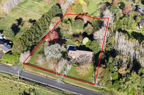 Photo of property in 35 Ohiwa Road, Papakura, 2582