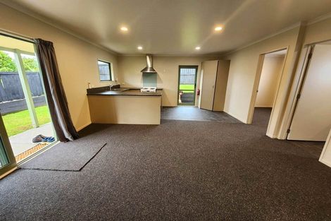 Photo of property in 27 West Coast Road, Te Kopuru, 0391